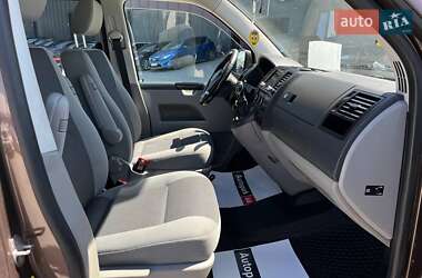 Мінівен Volkswagen Transporter 2014 в 