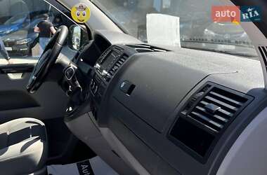 Мінівен Volkswagen Transporter 2014 в 
