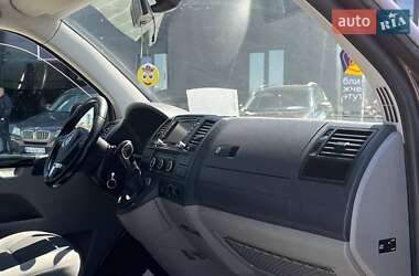Мінівен Volkswagen Transporter 2014 в 