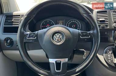 Мінівен Volkswagen Transporter 2014 в 