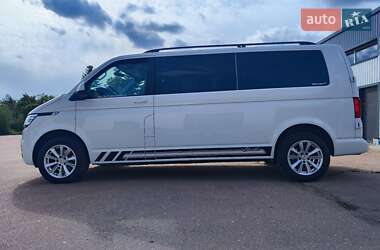 Минивэн Volkswagen Transporter 2021 в 
