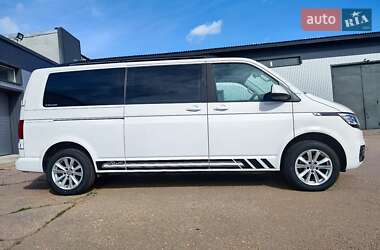 Минивэн Volkswagen Transporter 2021 в 
