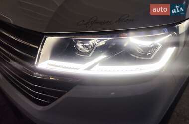 Минивэн Volkswagen Transporter 2021 в 