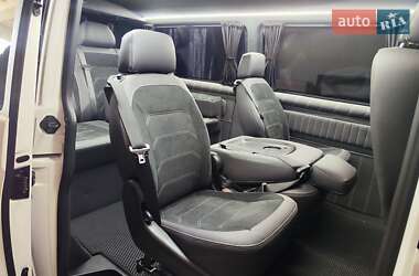 Минивэн Volkswagen Transporter 2021 в 