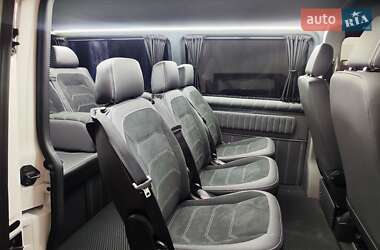 Минивэн Volkswagen Transporter 2021 в 