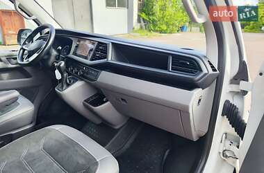 Минивэн Volkswagen Transporter 2021 в 