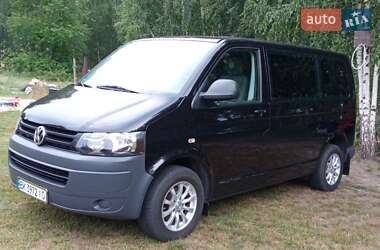 Минивэн Volkswagen Transporter 2011 в 