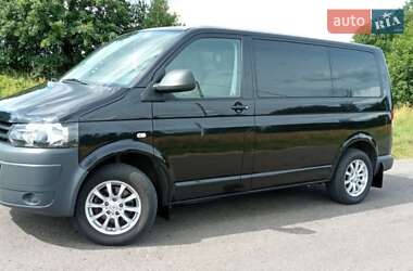 Минивэн Volkswagen Transporter 2011 в 