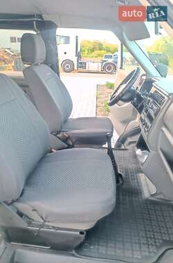 Мінівен Volkswagen Transporter 2003 в 