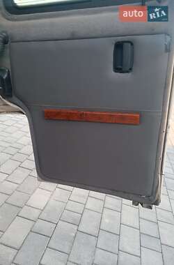 Мінівен Volkswagen Transporter 2003 в 