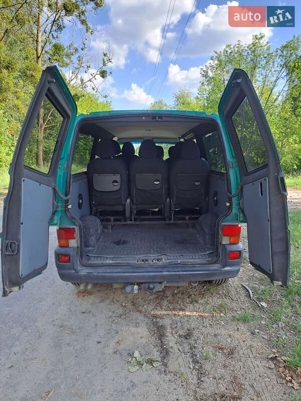 Минивэн Volkswagen Transporter 1999 в Ковеле