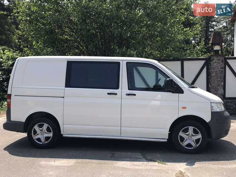 Минивэн Volkswagen Transporter 2005 в Белой Церкви