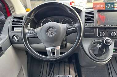 Грузовой фургон Volkswagen Transporter 2011 в 