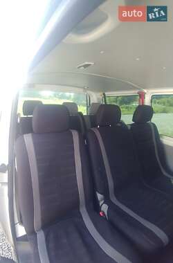 Минивэн Volkswagen Transporter 2015 в 