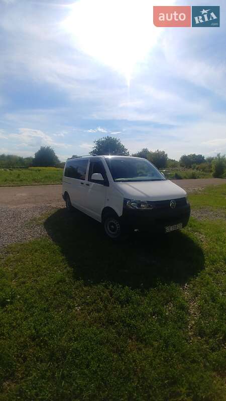 Минивэн Volkswagen Transporter 2015 в Черновцах