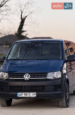 Минивэн Volkswagen Transporter 2017 в 