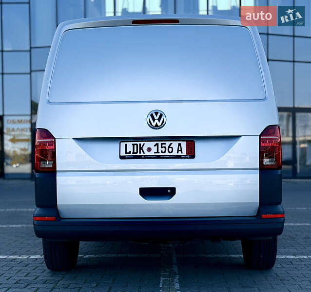 Грузовой фургон Volkswagen Transporter 2021 в Черновцах