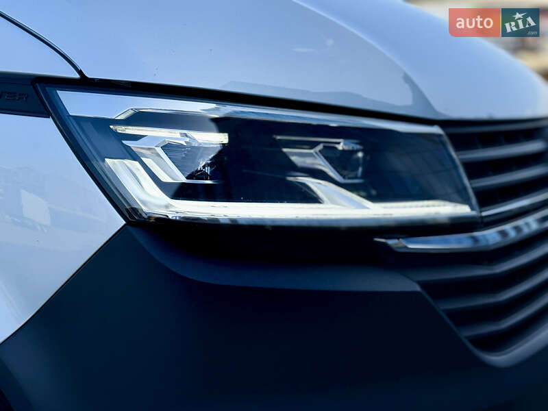 Грузовой фургон Volkswagen Transporter 2021 в Черновцах