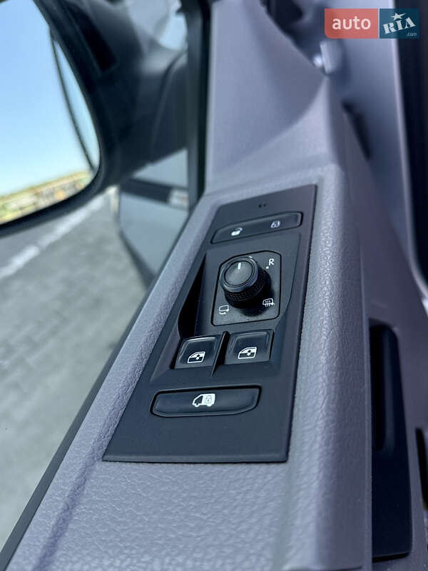 Грузовой фургон Volkswagen Transporter 2021 в Черновцах