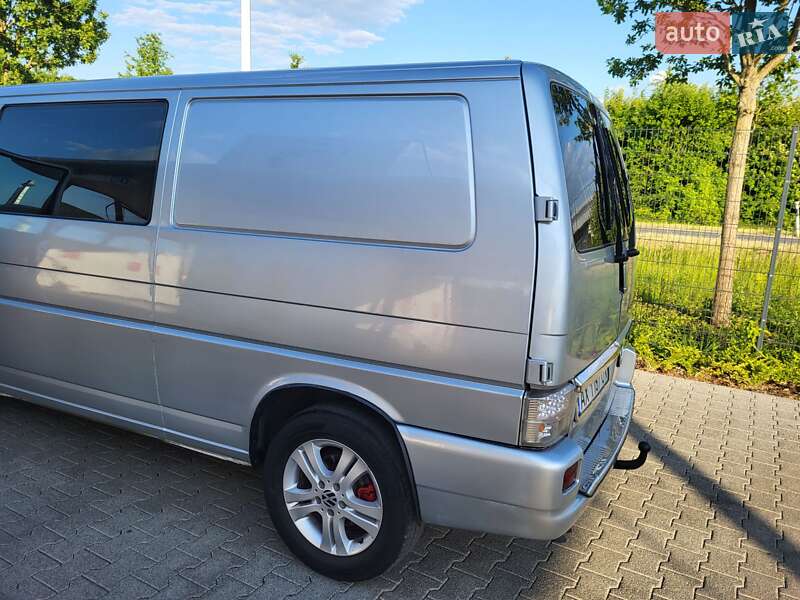 Минивэн Volkswagen Transporter 2002 в Харькове