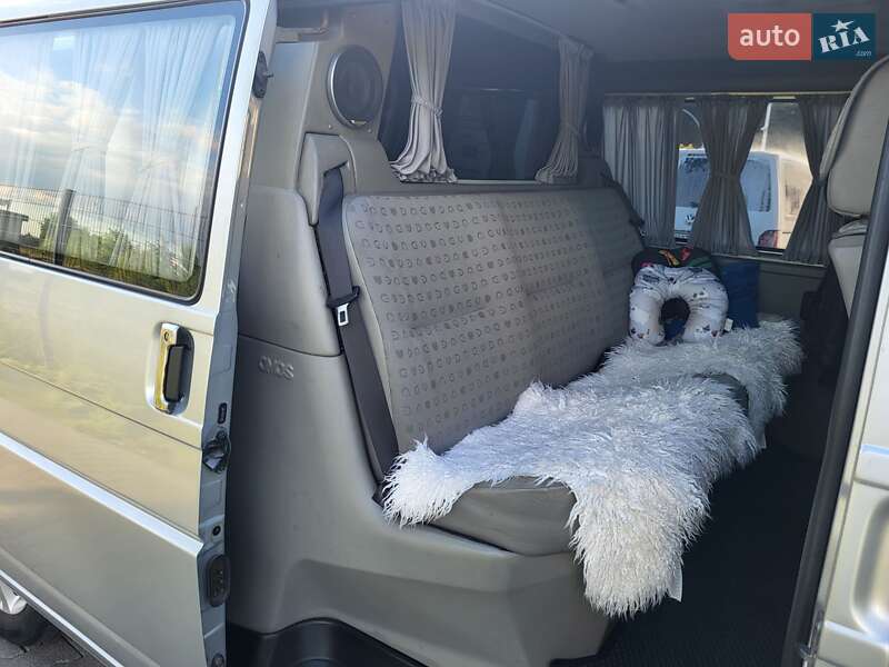 Минивэн Volkswagen Transporter 2002 в Харькове