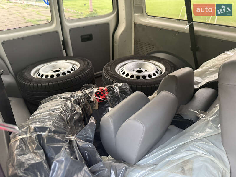 Минивэн Volkswagen Transporter 2008 в Ладыжине