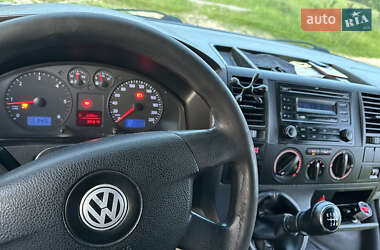 Вантажний фургон Volkswagen Transporter 2007 в 