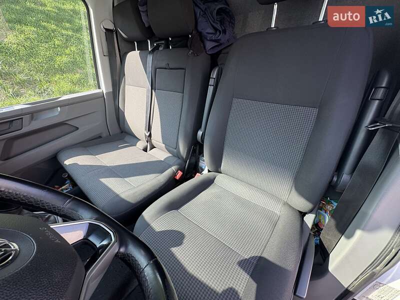 Грузовой фургон Volkswagen Transporter 2020 в Луцке