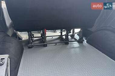Минивэн Volkswagen Transporter 2020 в 