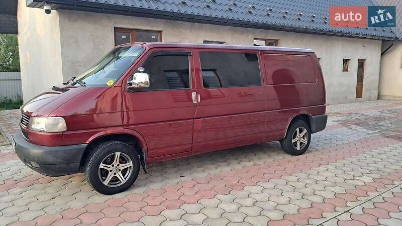 Минивэн Volkswagen Transporter 2000 в Надворной