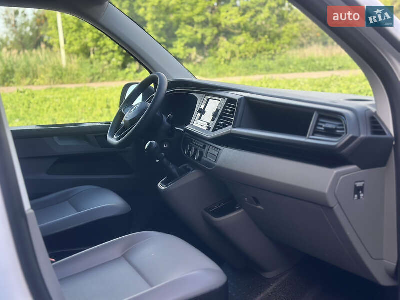 Грузовой фургон Volkswagen Transporter 2020 в Дубно