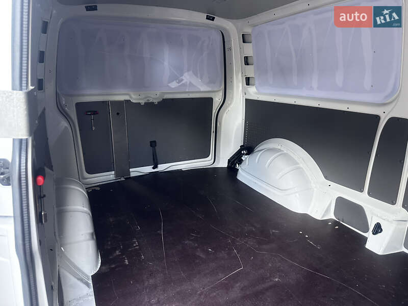 Грузовой фургон Volkswagen Transporter 2020 в Дубно