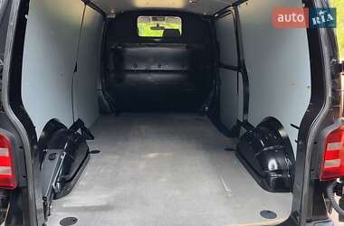 Грузовой фургон Volkswagen Transporter 2019 в 