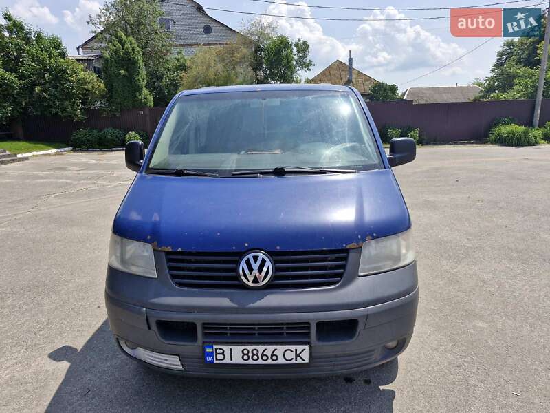 Минивэн Volkswagen Transporter 2005 в 