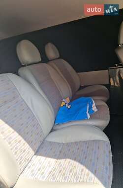 Минивэн Volkswagen Transporter 2010 в 