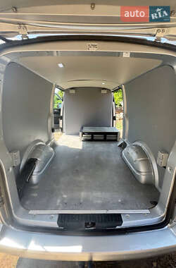 Грузовой фургон Volkswagen Transporter 2020 в 