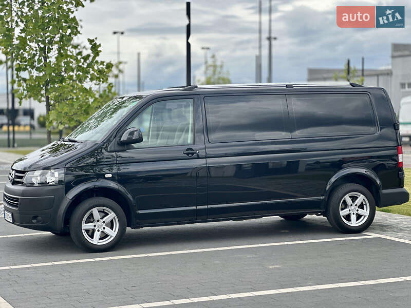Минивэн Volkswagen Transporter 2015 в Мукачево