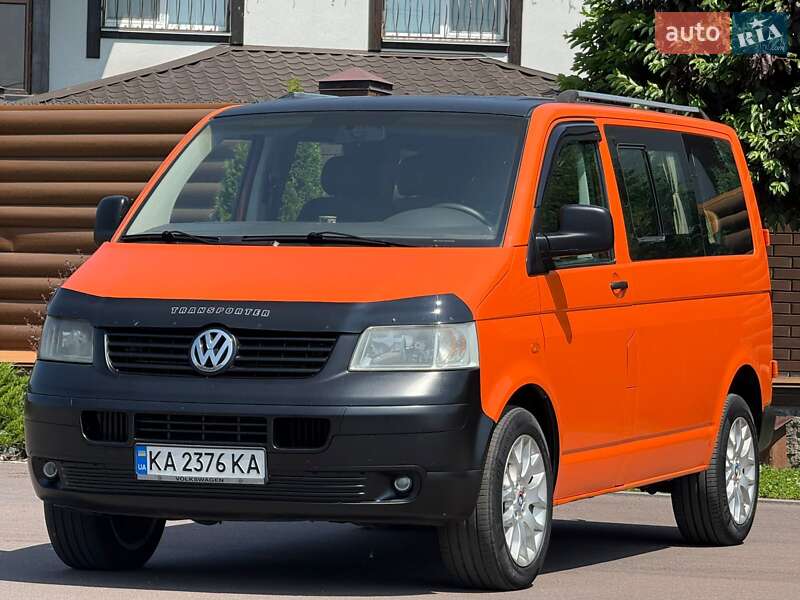 Минивэн Volkswagen Transporter 2005 в Киеве