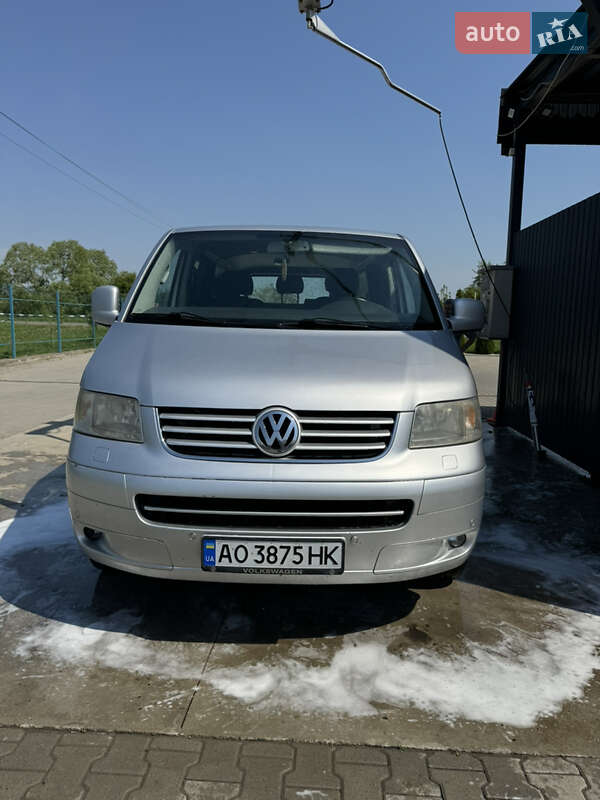 Минивэн Volkswagen Transporter 2007 в 