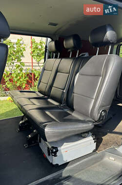 Минивэн Volkswagen Transporter 2007 в 