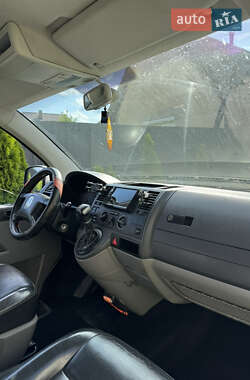 Минивэн Volkswagen Transporter 2007 в 