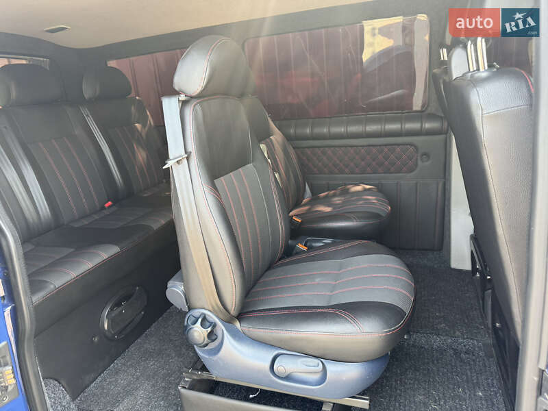 Минивэн Volkswagen Transporter 2015 в Дударкове