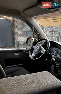 Мінівен Volkswagen Transporter 2006 в 