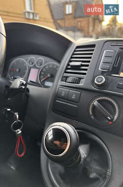 Мінівен Volkswagen Transporter 2006 в 