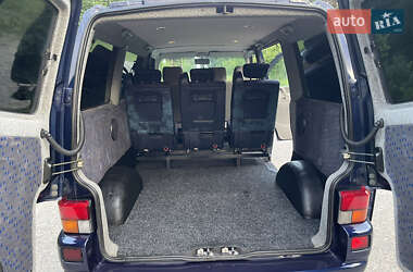 Минивэн Volkswagen Transporter 2001 в 