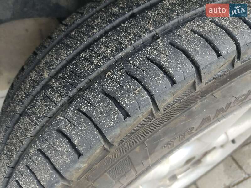 Минивэн Volkswagen Transporter 2000 в Ковеле