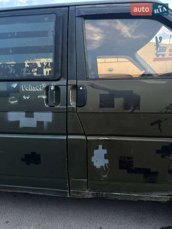 Минивэн Volkswagen Transporter 1996 в Житомире