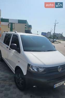Вантажопасажирський фургон Volkswagen Transporter 2015 в 