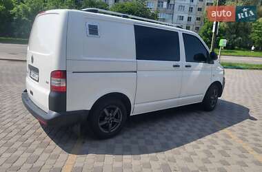 Вантажопасажирський фургон Volkswagen Transporter 2015 в 