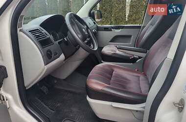 Вантажопасажирський фургон Volkswagen Transporter 2015 в 